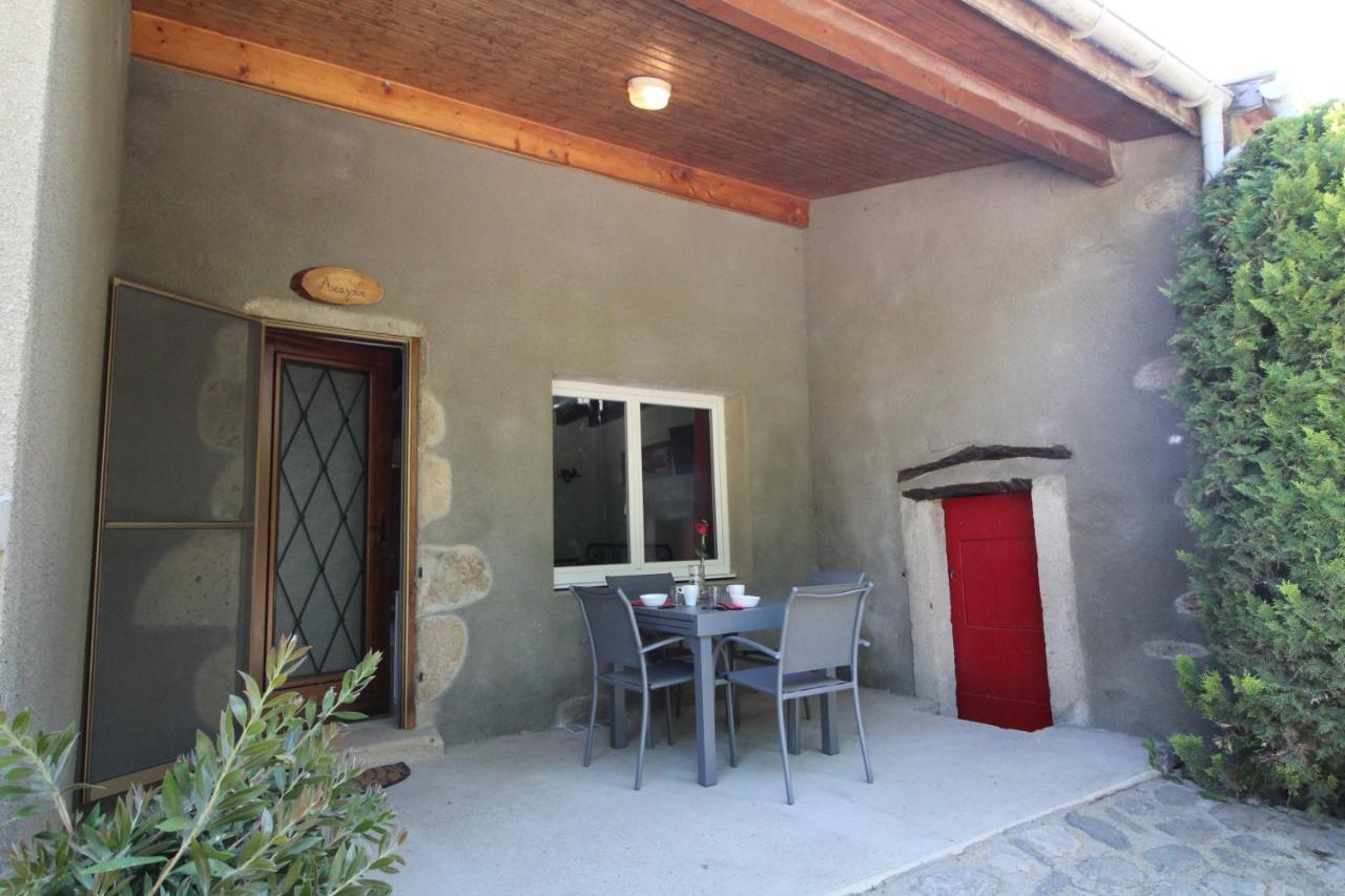 Gites A La Ferme De Bacon Saint-Sylvestre  Kültér fotó